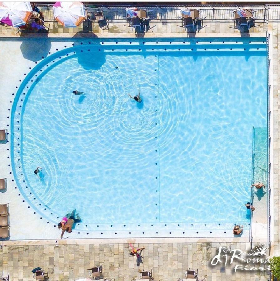 Apartment Di Roma Fiori -apartamentos Locacao